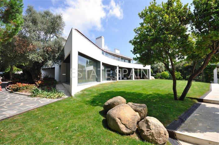 Дом в Сан-Висенс-Де-Монтальт 1400 м2 №VL197290EDA6  - Продажа - 1 preview