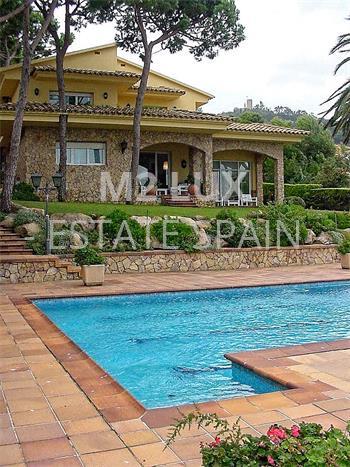 Вилла в Бланесе 537 м2 №VL18312253E  - Продажа - 1 preview