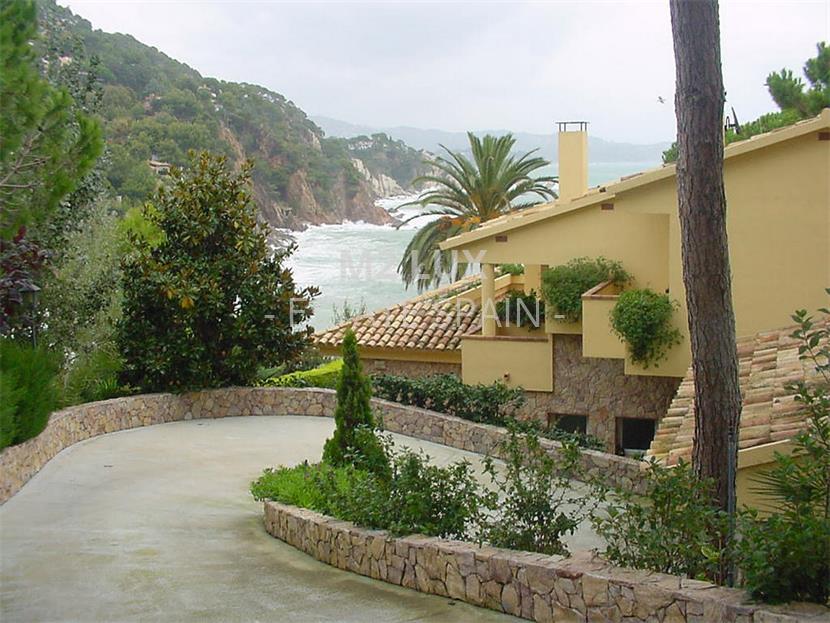 Вилла в Бланесе 537 м2 №VL18312253E  - Продажа - 5 large