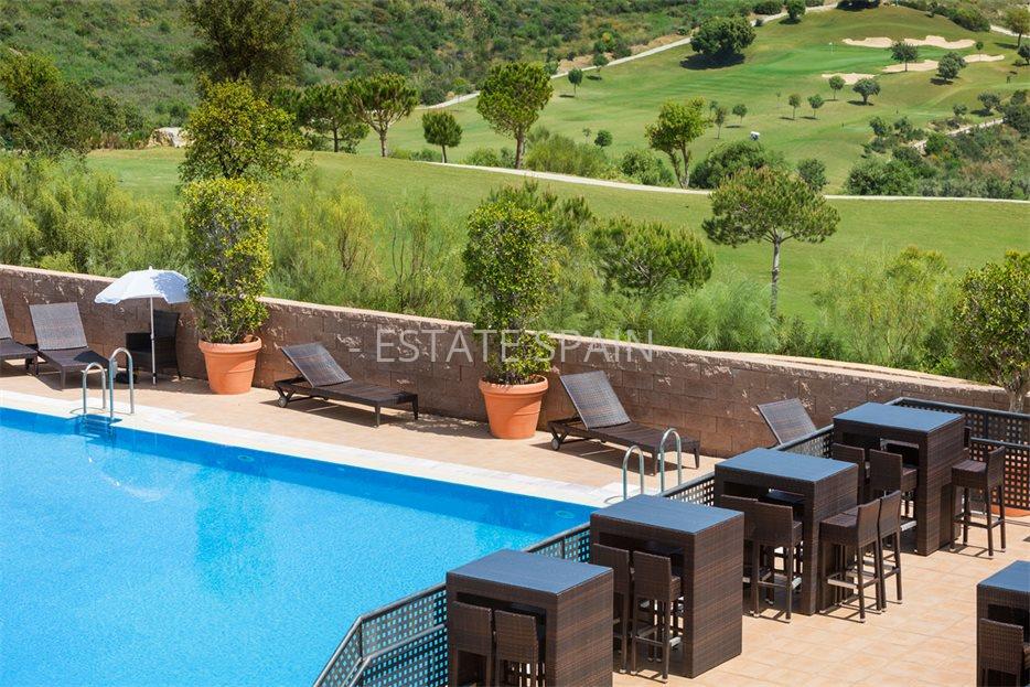 Готовый бизнес в Эстепоне 119 м2 №COM19225B6563  - Продажа - 2 large