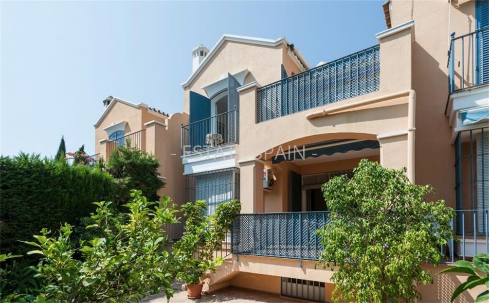 Таунхаус в Марбелье 156 м2 №TAU18228467D  - Продажа - 1 large