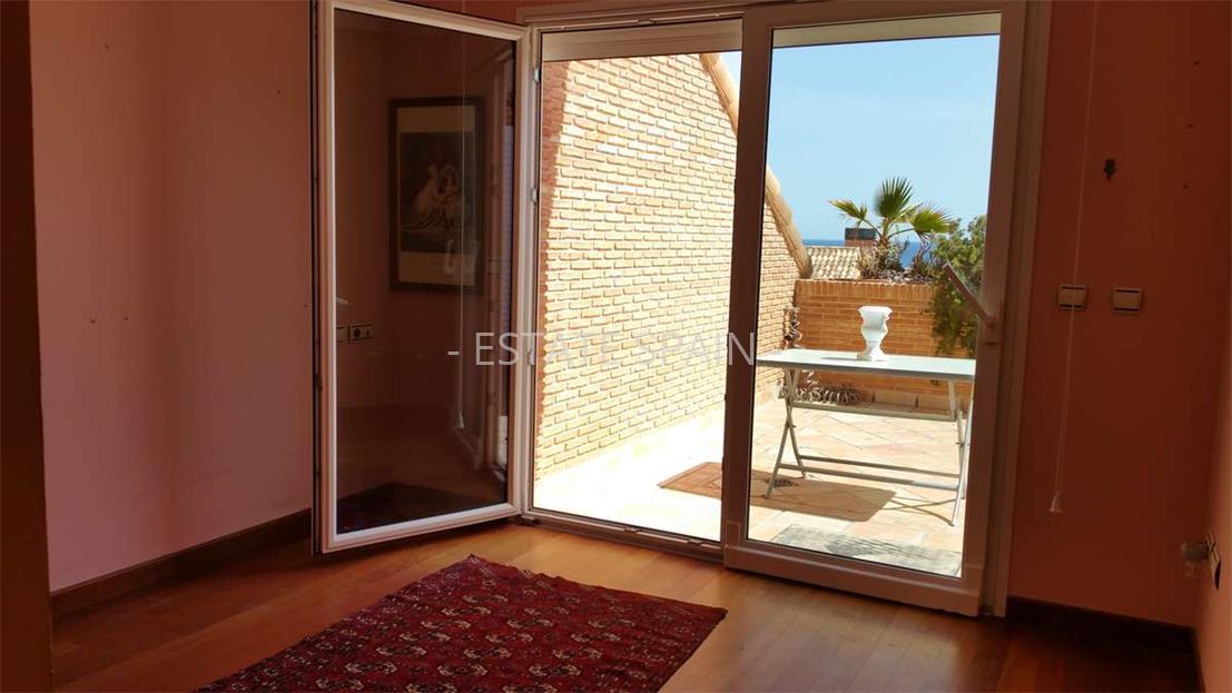 Таунхаус в Новельде 600 м2 №TAU185157986  - Продажа - 24 large