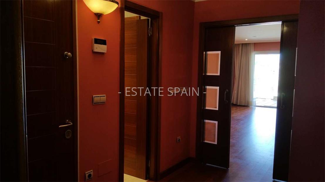 Таунхаус в Новельде 600 м2 №TAU185157986  - Продажа - 39 large