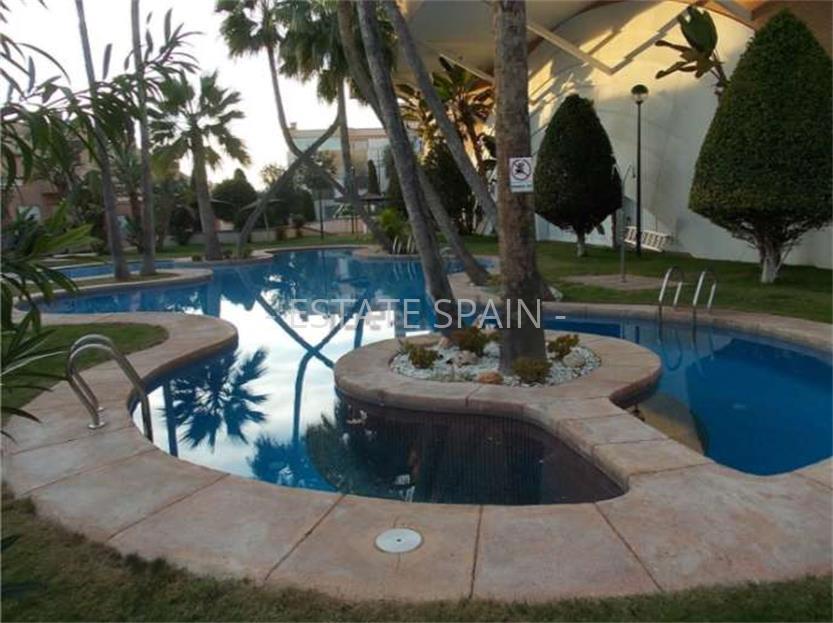 Таунхаус в Новельде 600 м2 №TAU185157986  - Продажа - 42 large