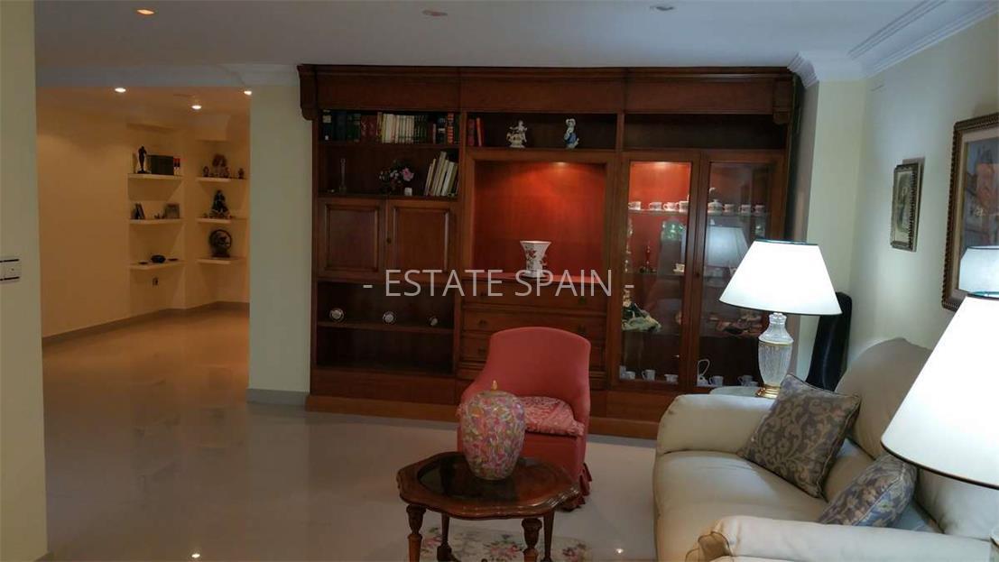 Таунхаус в Новельде 600 м2 №TAU185157986  - Продажа - 2 large