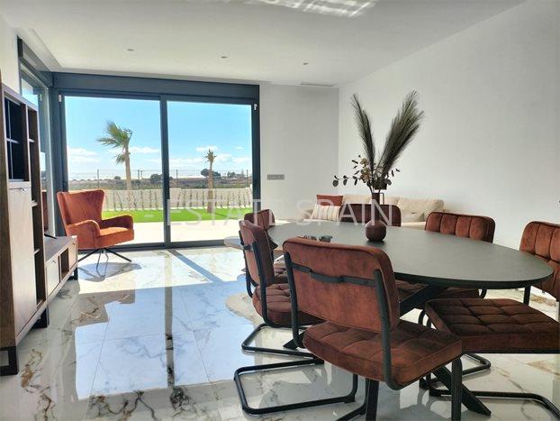 Вилла в Пилар-де-ла-Орадада 205 м2 №VL251010E8F82  - Продажа - 35 preview