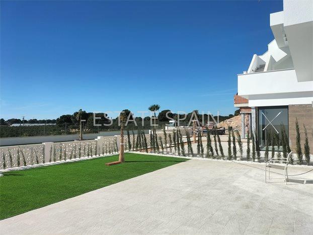 Вилла в Пилар-де-ла-Орадада 205 м2 №VL251010E8F82  - Продажа - 30 preview