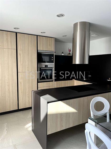 Вилла в Рохалесе 115 м2 №VL261199DC02  - Продажа - 36 large