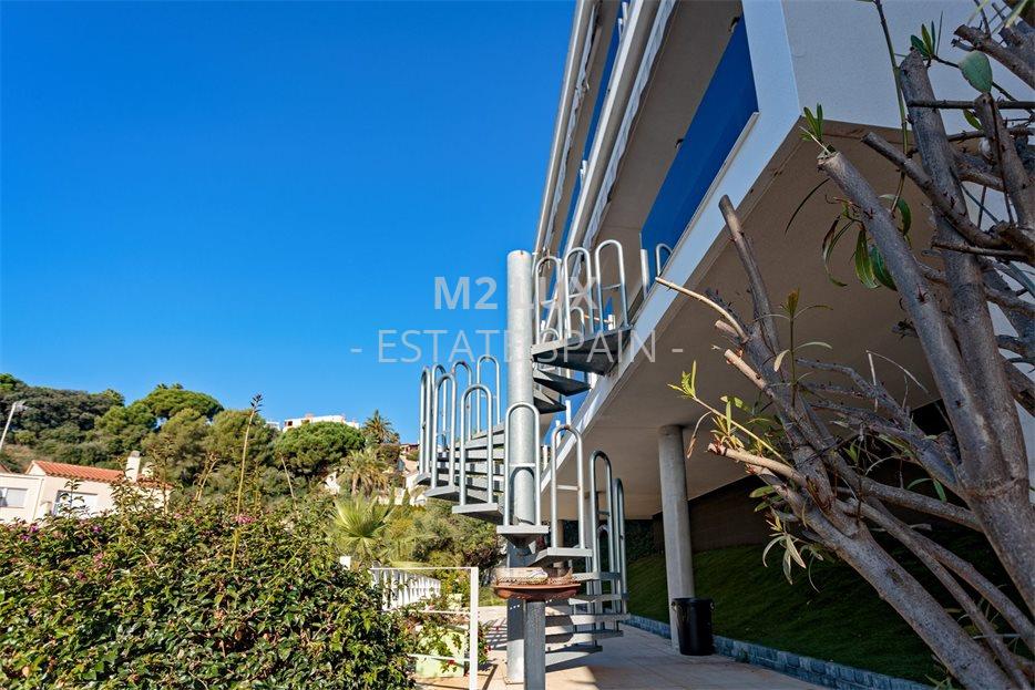 Вилла в Ллорет-де-Маре 281 м2 №VL201119D341B  - Продажа - 33 large