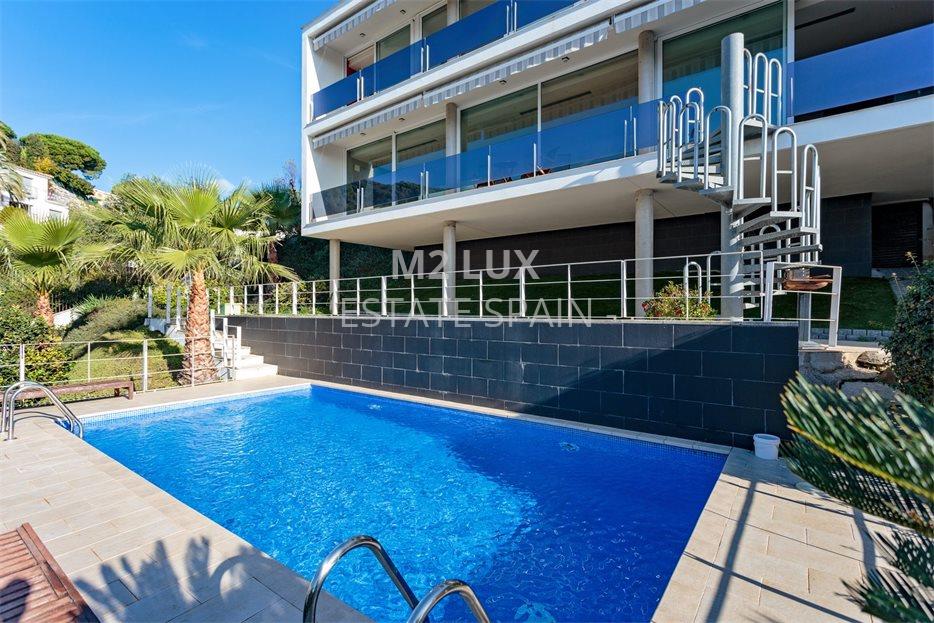 Вилла в Ллорет-де-Маре 281 м2 №VL201119D341B  - Продажа - 1 large