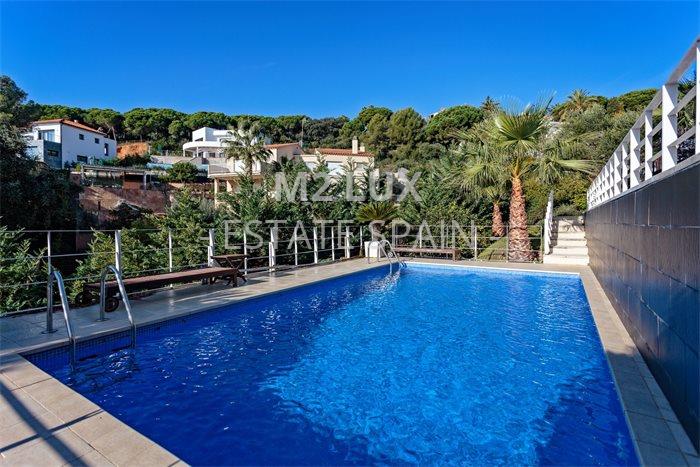 Вилла в Ллорет-де-Маре 281 м2 №VL201119D341B  - Продажа - 40 preview