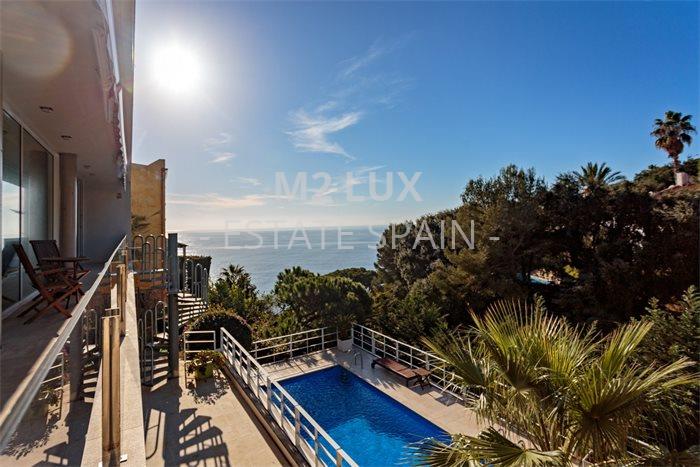 Вилла в Ллорет-де-Маре 281 м2 №VL201119D341B  - Продажа - 2 preview