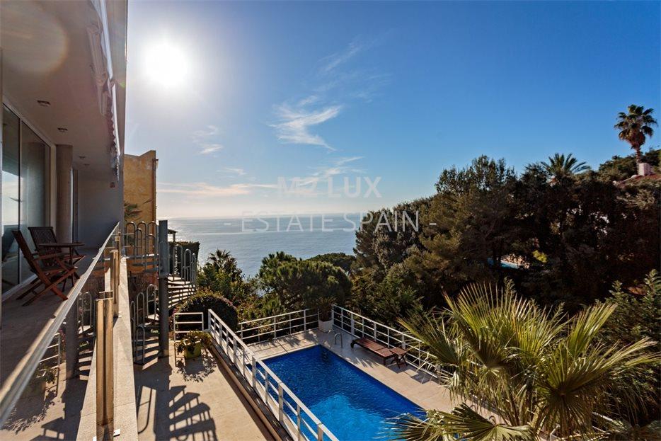 Вилла в Ллорет-де-Маре 281 м2 №VL201119D341B  - Продажа - 2 large