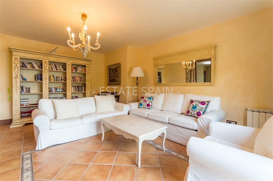 Особняк в Ллорет-де-Маре 402 м2 №VL23620F2F3E  - Продажа - 39 large