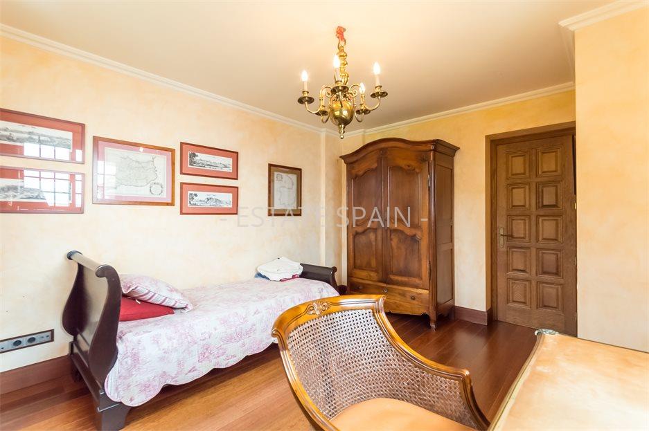 Особняк в Ллорет-де-Маре 402 м2 №VL23620F2F3E  - Продажа - 19 large