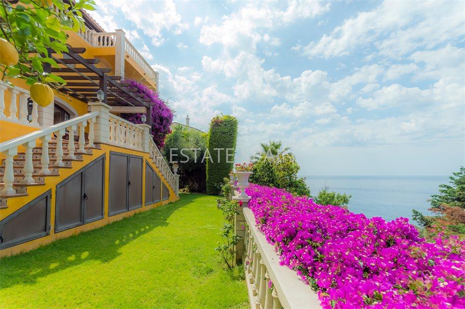 Особняк в Ллорет-де-Маре 402 м2 №VL23620F2F3E  - Продажа - 44 large