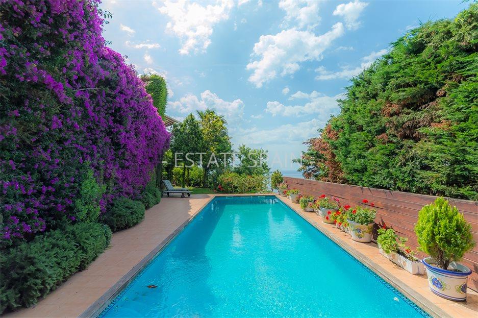 Особняк в Ллорет-де-Маре 402 м2 №VL23620F2F3E  - Продажа - 50 large