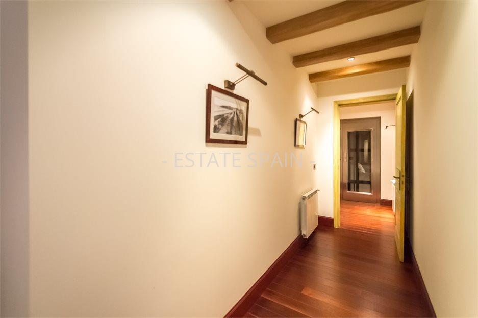 Особняк в Ллорет-де-Маре 402 м2 №VL23620F2F3E  - Продажа - 33 large