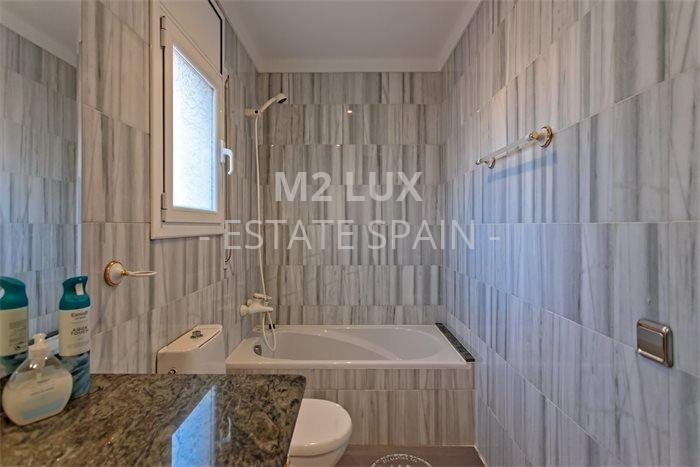 Вилла в Сан-Фелиу-де-Гишольс 313 м2 №VL21226F75AE  - Продажа - 33 preview