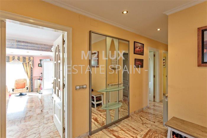 Вилла в Сан-Фелиу-де-Гишольс 313 м2 №VL21226F75AE  - Продажа - 14 preview