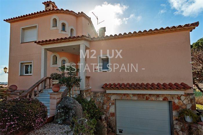 Вилла в Сан-Фелиу-де-Гишольс 313 м2 №VL21226F75AE  - Продажа - 4 preview