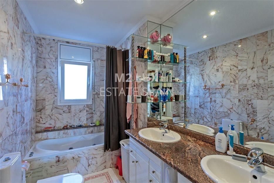 Вилла в Сан-Фелиу-де-Гишольс 313 м2 №VL21226F75AE  - Продажа - 15 large