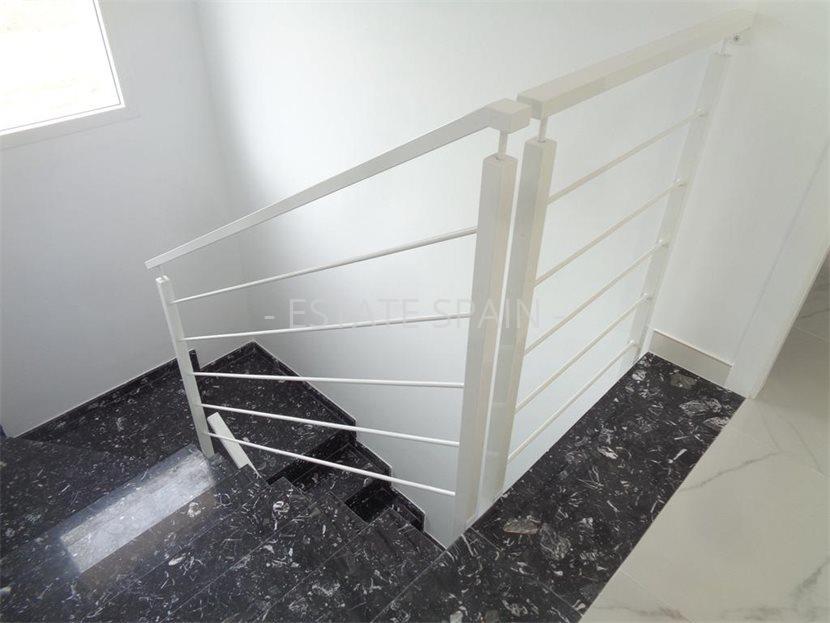 Вилла в Пиносо 180 м2 №VL2510915682  - Продажа - 36 large