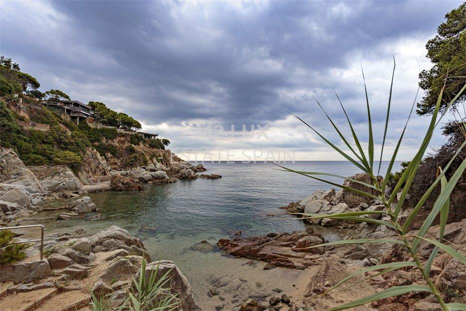 Дом в Ллорет-де-Маре 630 м2 №VL199949635  - Продажа - 72 large