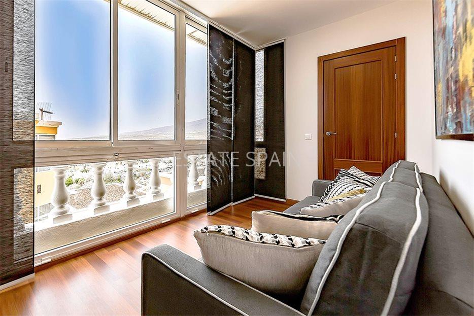 Вилла в Коста-Адехе 185 м2 №VL23439324A  - Продажа - 20 large