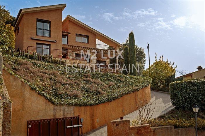 Вилла в Санта-Кристина-де-Аро 363 м2 №VL21271CDDC  - Продажа - 2 preview