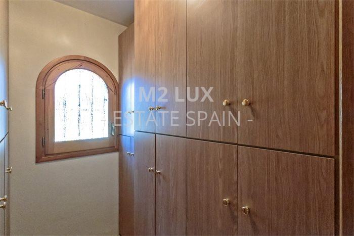 Дом в Кастель-Пладжа-де-Аро 219 м2 №VL231111C7BAF  - Продажа - 27 preview