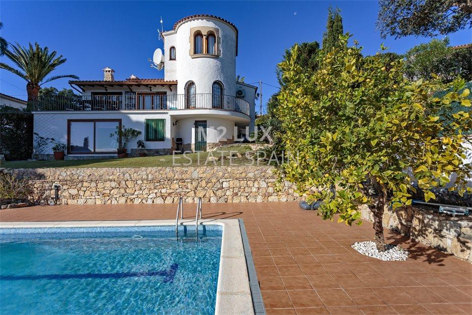 Дом в Кастель-Пладжа-де-Аро 219 м2 №VL231111C7BAF  - Продажа - 10 large