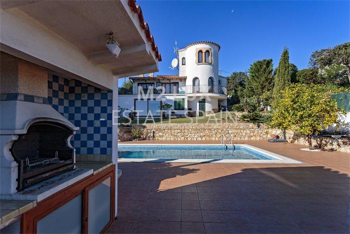 Дом в Кастель-Пладжа-де-Аро 219 м2 №VL231111C7BAF  - Продажа - 9 preview