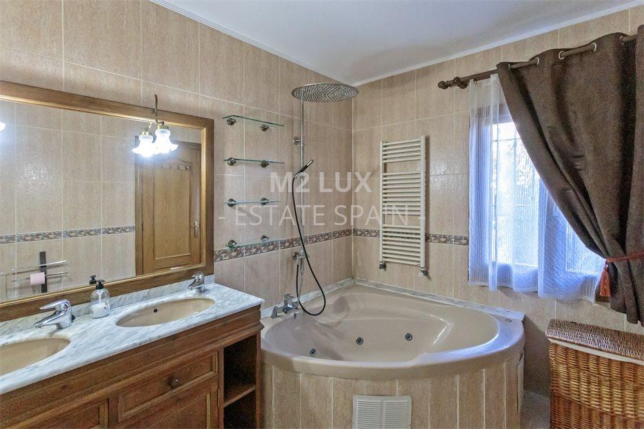 Дом в Кастель-Пладжа-де-Аро 219 м2 №VL231111C7BAF  - Продажа - 25 large
