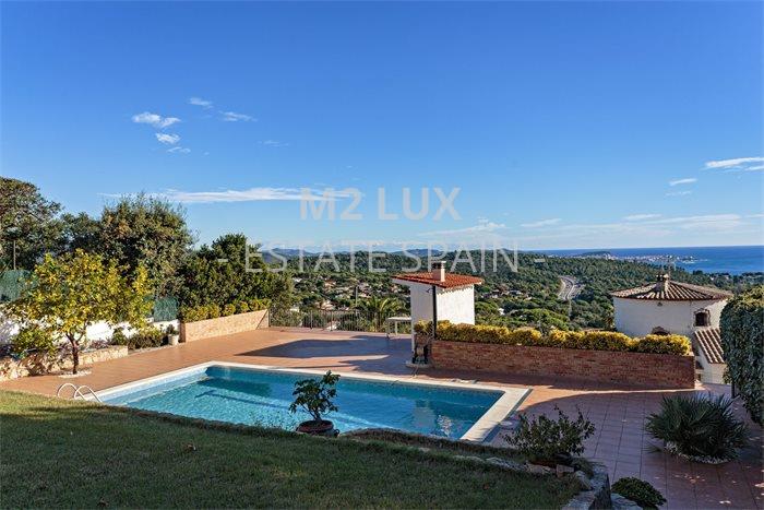 Дом в Кастель-Пладжа-де-Аро 219 м2 №VL231111C7BAF  - Продажа - 33 preview