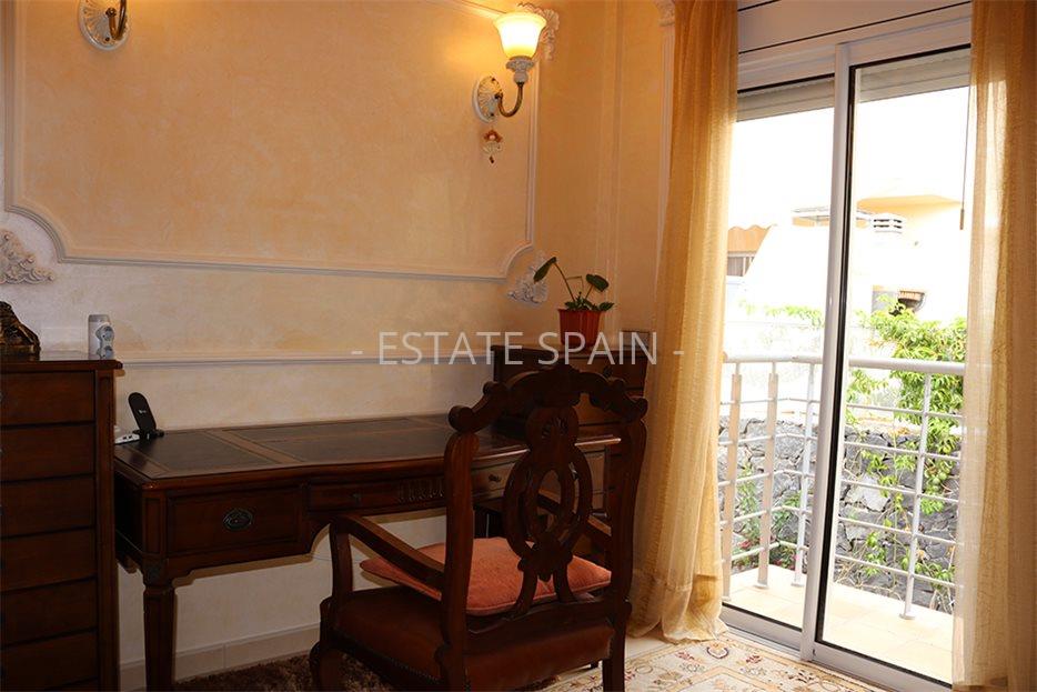 Вилла в Пуэрто-де-Сантьяго 300 м2 №VL1987A15A6  - Продажа - 45 large