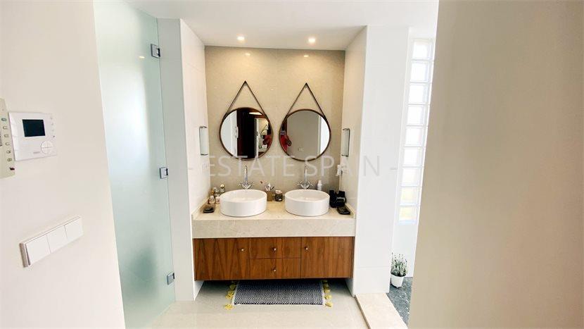 Шале в Эль-Кампельо 417 м2 №BL211197773F  - Продажа - 26 preview