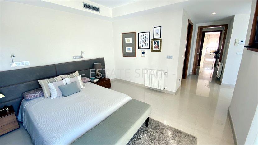 Шале в Эль-Кампельо 417 м2 №BL211197773F  - Продажа - 27 preview