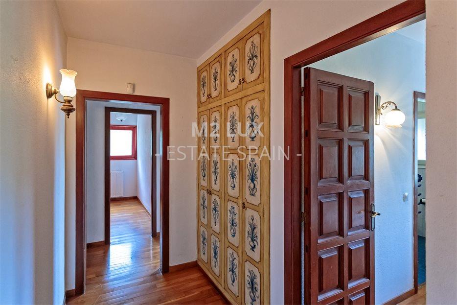 Вилла в Калонже 413 м2 №VL21714258C4  - Продажа - 47 large