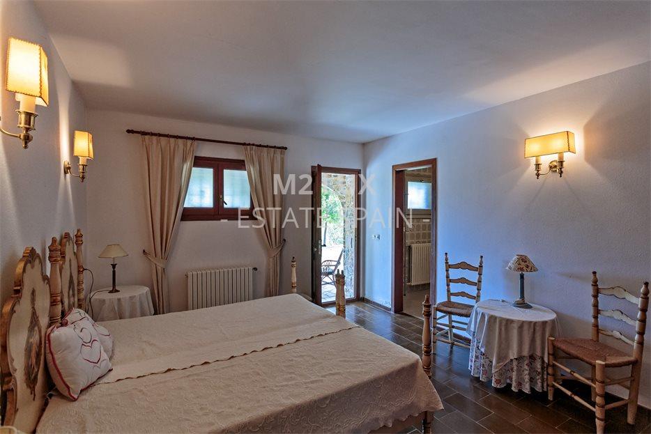 Вилла в Калонже 413 м2 №VL21714258C4  - Продажа - 9 large