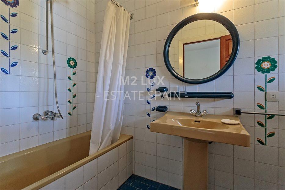 Вилла в Калонже 413 м2 №VL21714258C4  - Продажа - 46 large