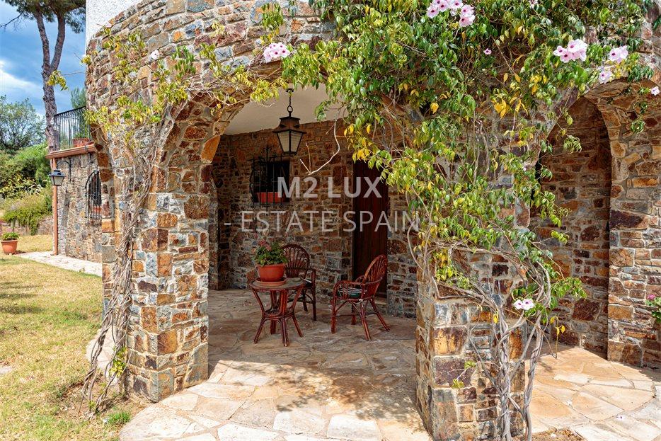 Вилла в Калонже 413 м2 №VL21714258C4  - Продажа - 6 large