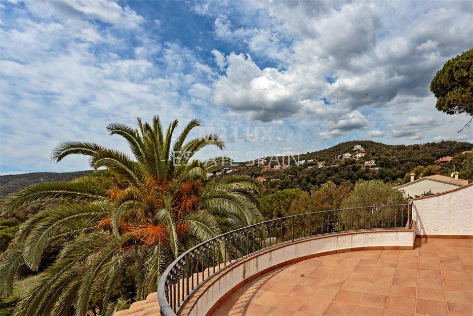 Вилла в Калонже 413 м2 №VL21714258C4  - Продажа - 60 large