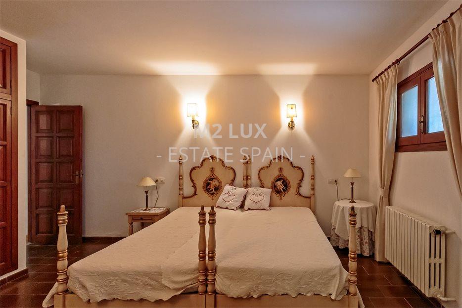 Вилла в Калонже 413 м2 №VL21714258C4  - Продажа - 10 large