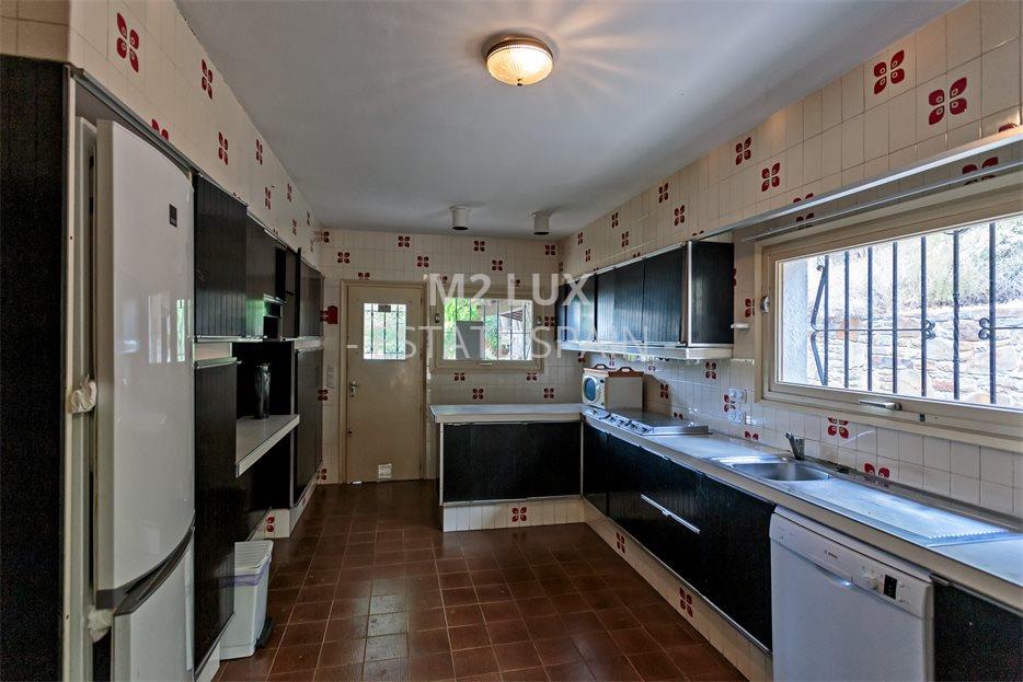 Вилла в Калонже 413 м2 №VL21714258C4  - Продажа - 33 large