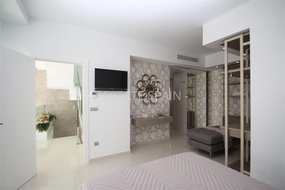 Вилла в Ла-Манга-дель-Мар-Менор 126 м2 №VL19429120FC  - Продажа - 14 large