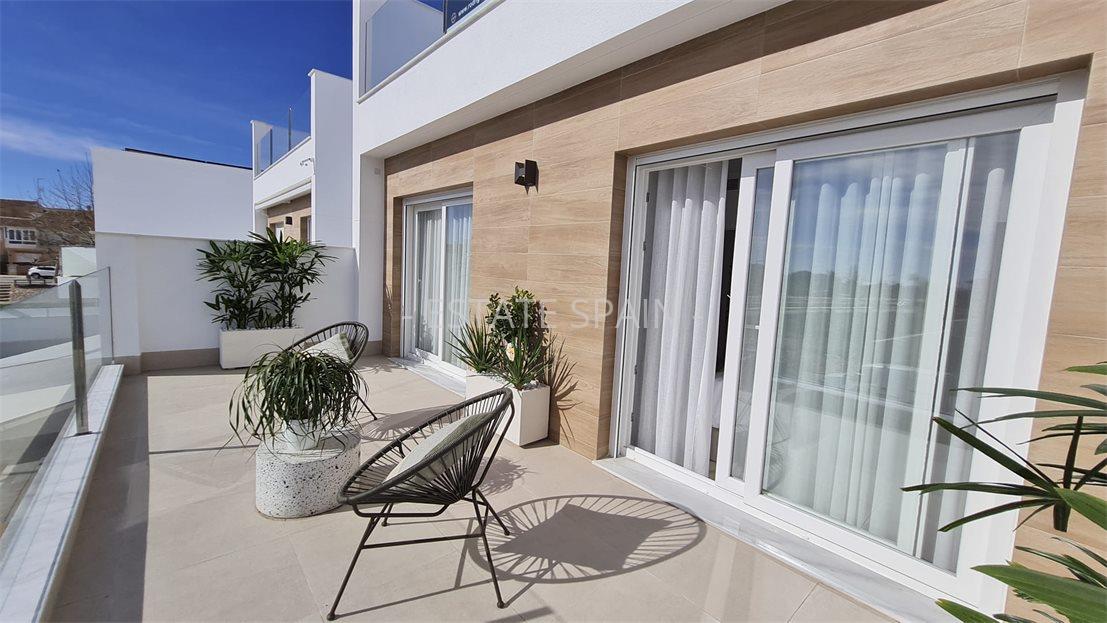 Вилла в Сан-Педро-дель-Пинатар 111 м2 №VL25109C3D46  - Продажа - 11 large