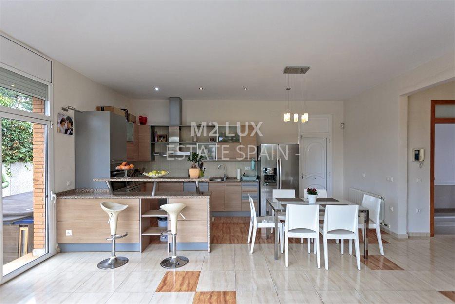 Апартаменты в Ллорет-де-Маре 170 м2 №VL233230BF50  - Продажа - 5 large