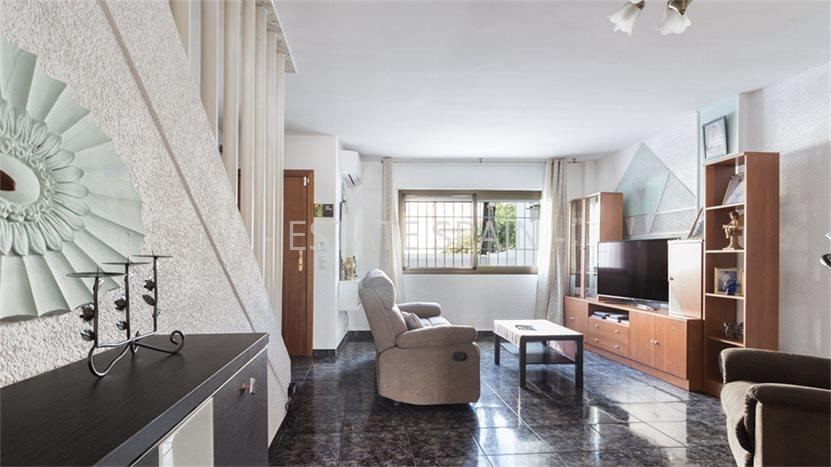 Таунхаус в Пальма-де-Майорка 90 м2 №BL211119E3BB3  - Продажа - 2 preview