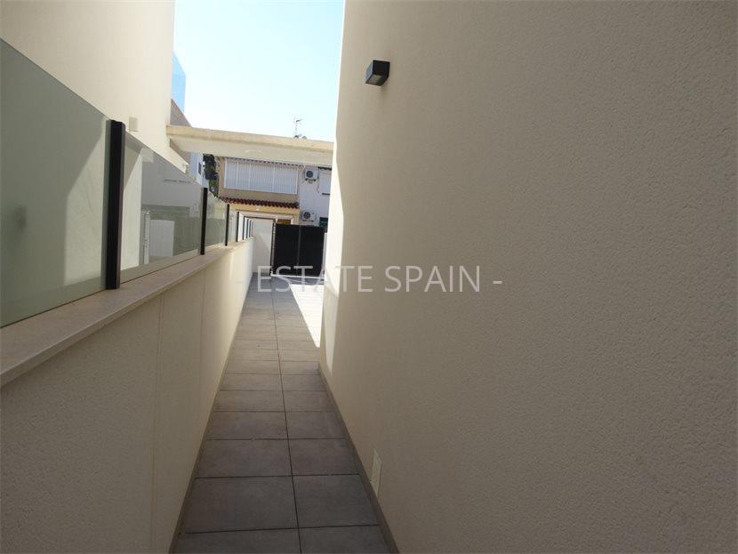 Таунхаус в Торре де ла Орададе 90 м2 №BL1953116818  - Продажа - 69 large